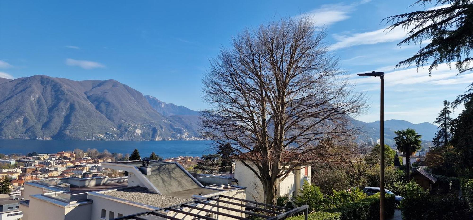Lugano Lakeview Apartment With Self Check-In & Private Parking On Request Exterior photo